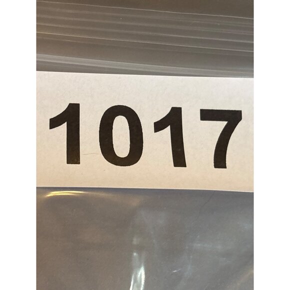 Silvertone Button Clip-On Earrings Vintage 80s 0.75 inch - Picture 4 of 4